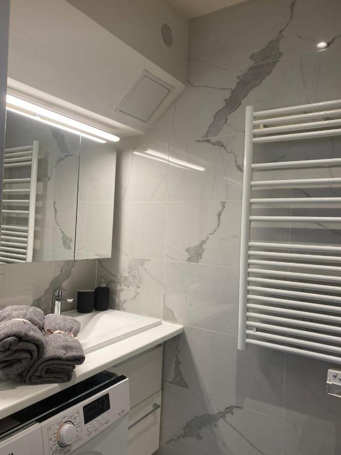 Super Appartement Refait A Neuf Beaucoup De Charme Boulogne-Billancourt Kültér fotó