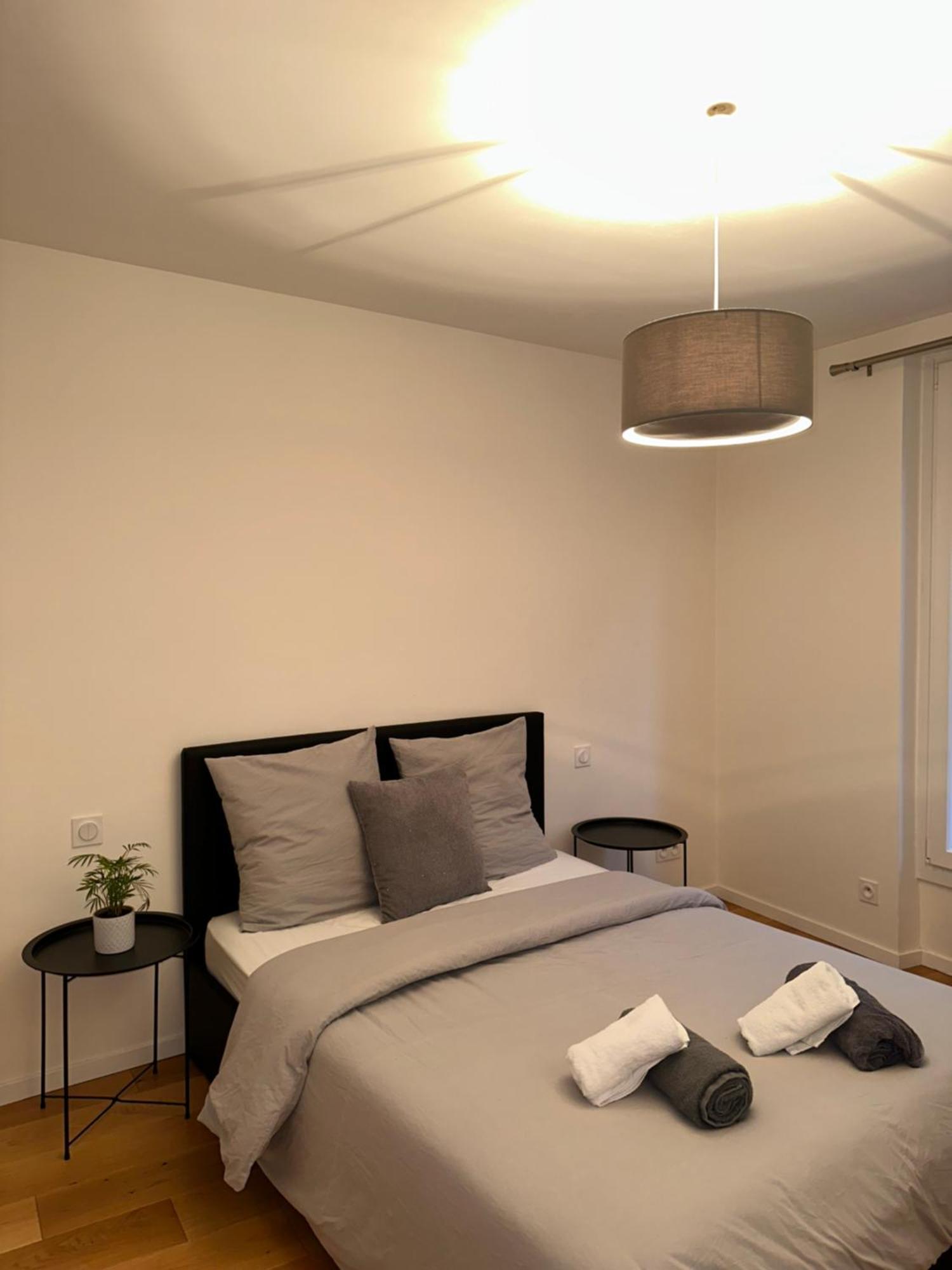 Super Appartement Refait A Neuf Beaucoup De Charme Boulogne-Billancourt Kültér fotó
