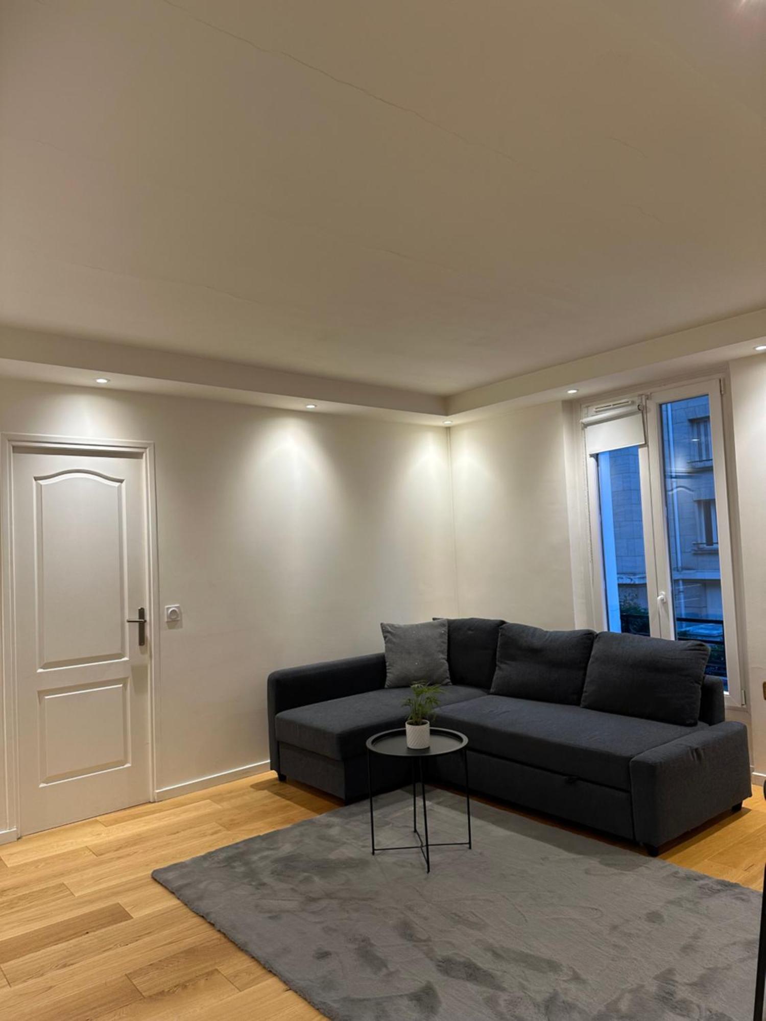 Super Appartement Refait A Neuf Beaucoup De Charme Boulogne-Billancourt Kültér fotó